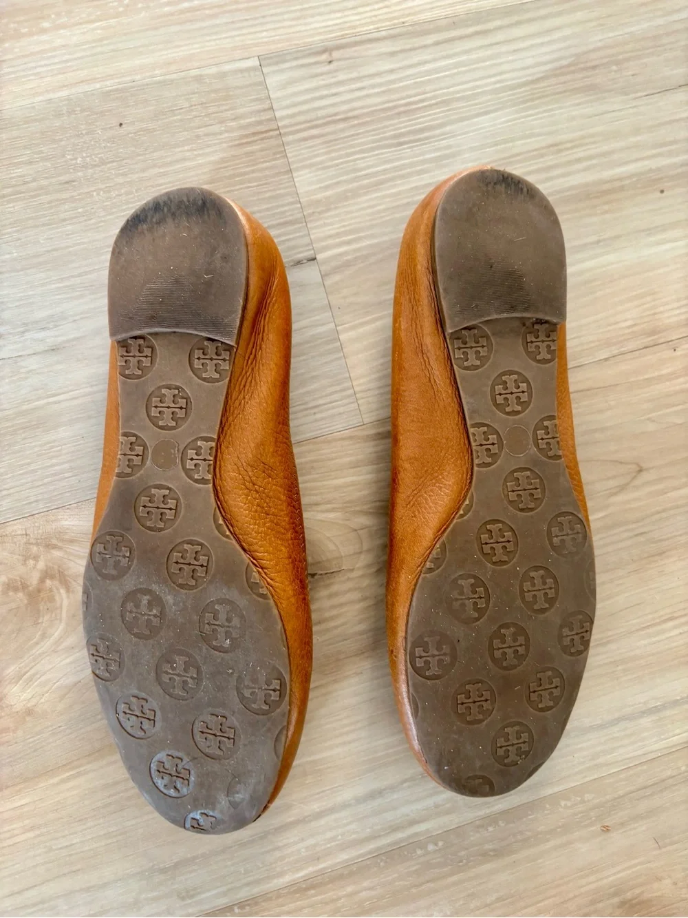 Tory Burch Miller Brown Leather Logo Ballet Flats - size 8.5